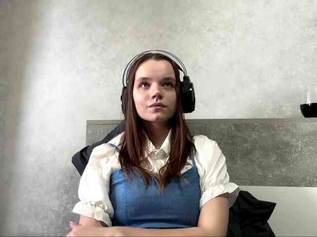 QueenieStuber webcam
