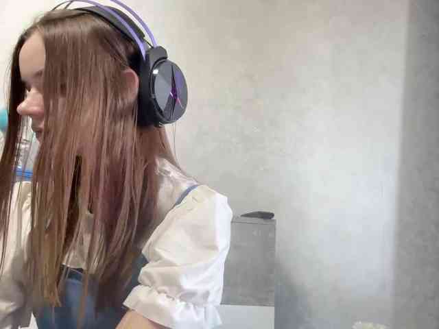 QueenieStuber webcam