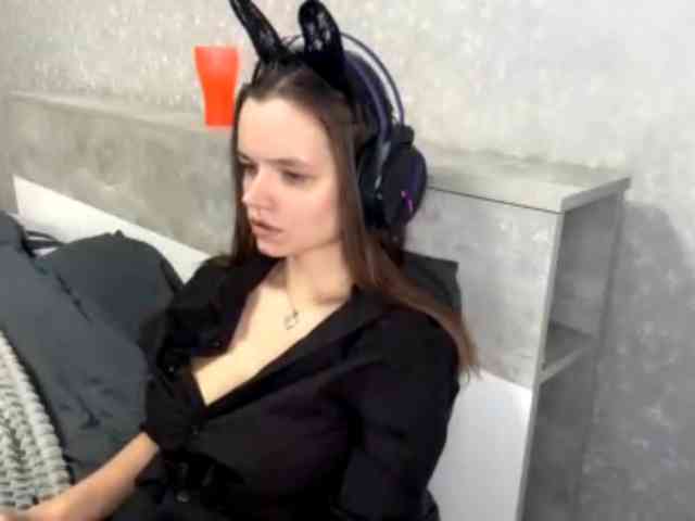 QueenieStuber webcam