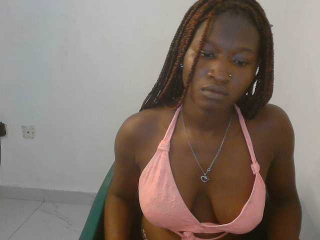 Sweet-fariha live cam on BongaCams