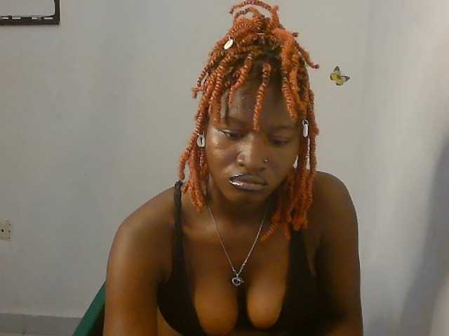 Sweet-fariha live cam on BongaCams