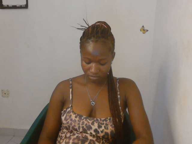 Sweet-fariha live cam on BongaCams