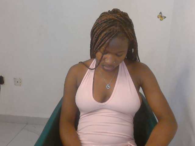 Sweet-fariha live cam on BongaCams