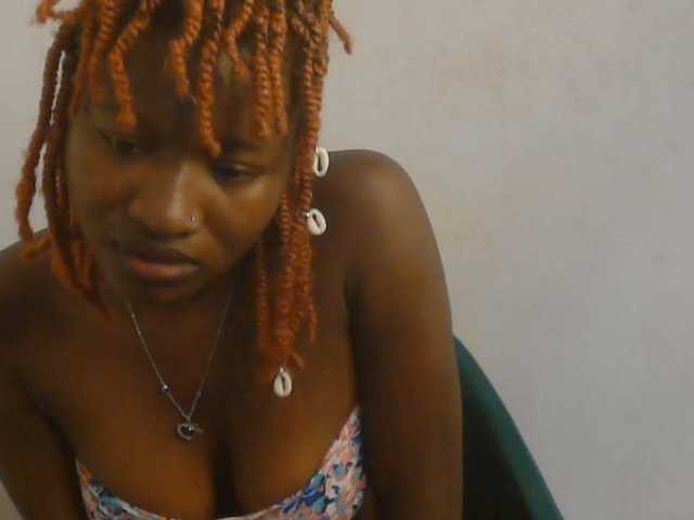 Sweet-fariha live cam on BongaCams