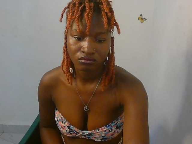 Sweet-fariha live cam on BongaCams