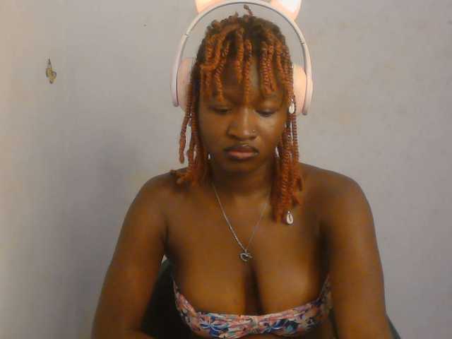 Sweet-fariha live cam on BongaCams