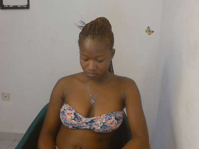 Sweet-fariha live cam on BongaCams