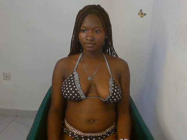 Sweet-fariha live cam on BongaCams