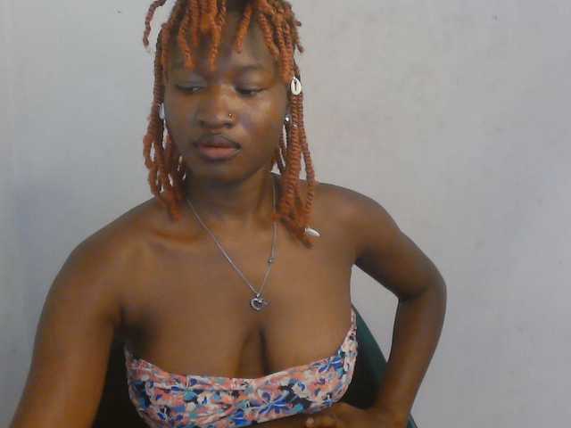 Sweet-fariha live cam on BongaCams