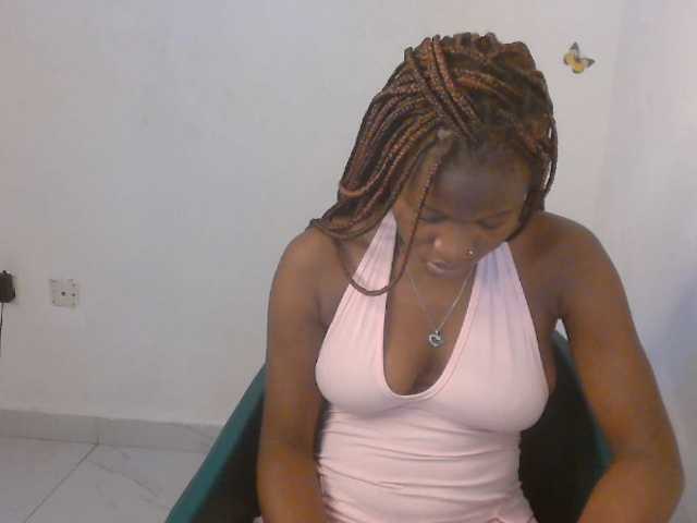 Sweet-fariha live cam on BongaCams
