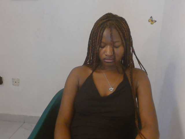 Sweet-fariha live cam on BongaCams