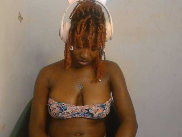Sweet-fariha live cam on BongaCams