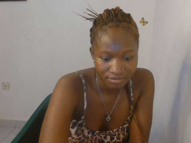 Sweet-fariha live cam on BongaCams