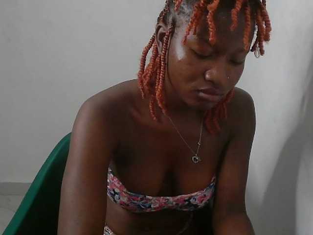 Sweet-fariha live cam on BongaCams