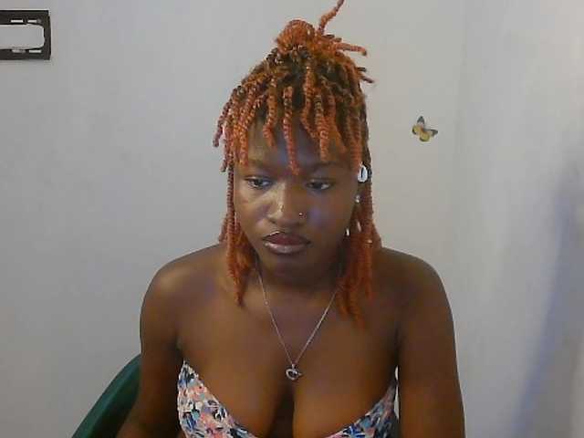 Sweet-fariha live cam on BongaCams