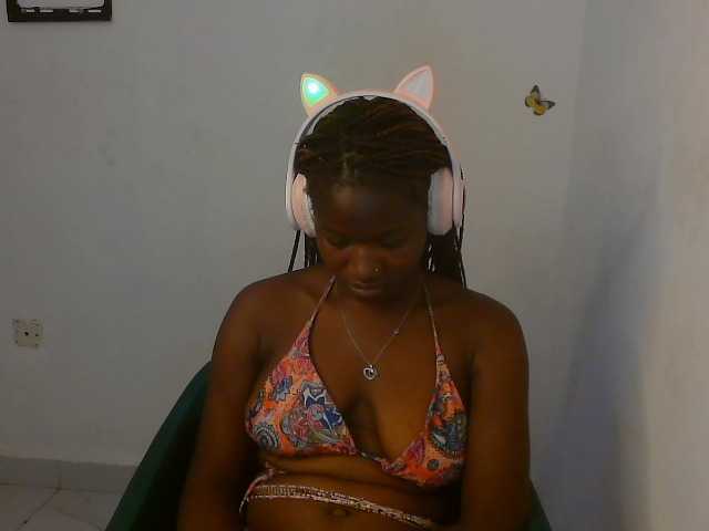 Sweet-fariha live cam on BongaCams
