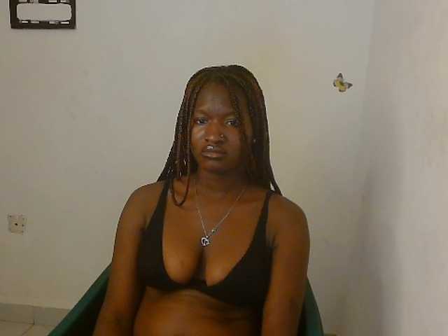 Sweet-fariha live cam on BongaCams