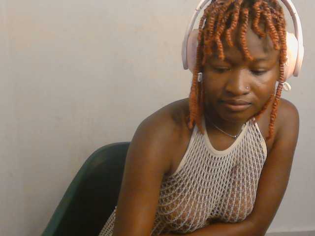 Sweet-fariha live cam on BongaCams