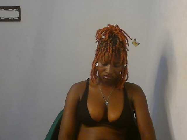 Sweet-fariha live cam on BongaCams