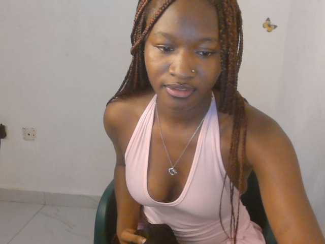 Sweet-fariha live cam on BongaCams