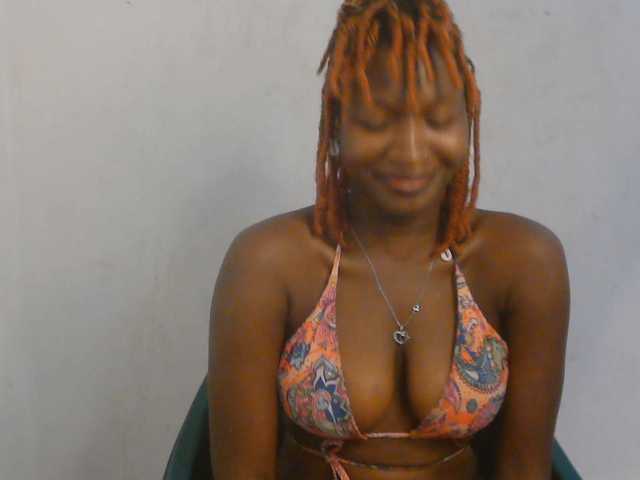 Sweet-fariha live cam on BongaCams