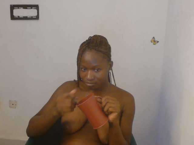 Sweet-fariha live cam on BongaCams