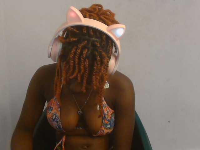 Sweet-fariha live cam on BongaCams