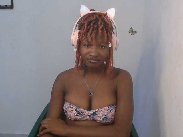Sweet-fariha live cam on BongaCams