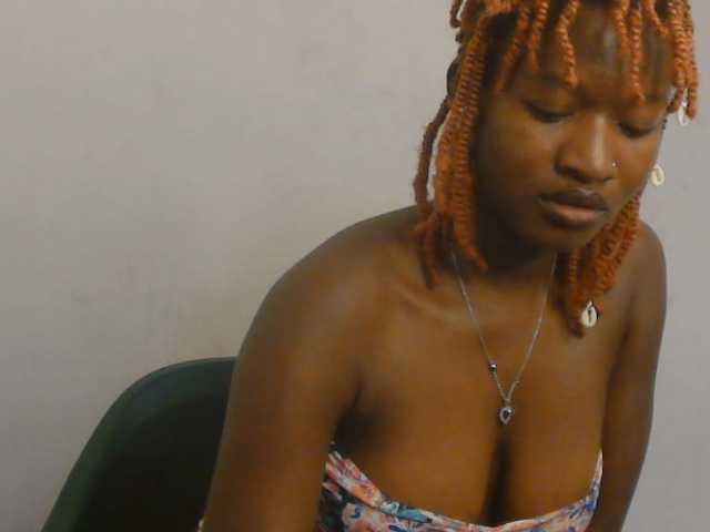 Sweet-fariha live cam on BongaCams