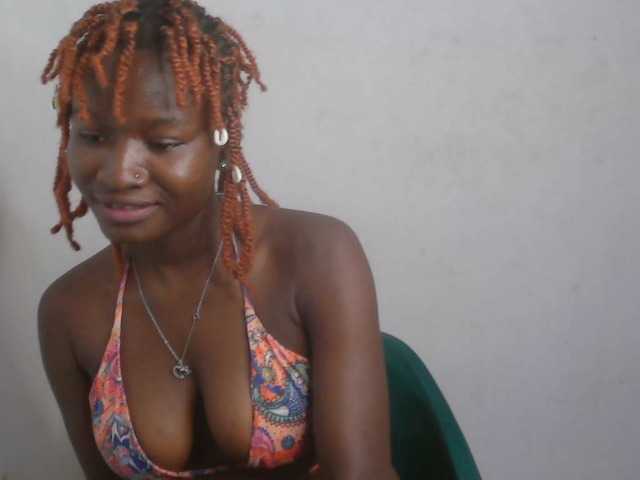 Sweet-fariha live cam on BongaCams