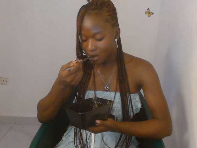 Sweet-fariha live cam on BongaCams