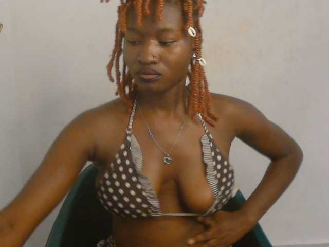 Sweet-fariha live cam on BongaCams