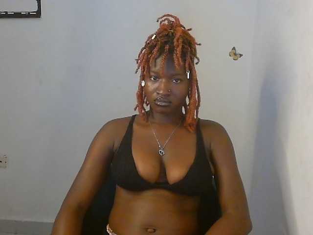 Sweet-fariha live cam on BongaCams
