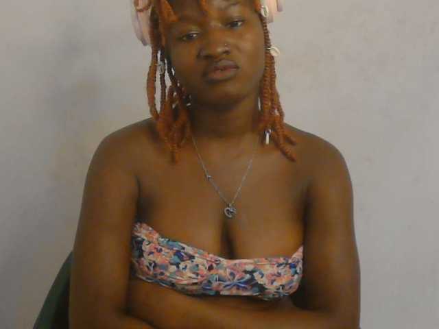 Sweet-fariha live cam on BongaCams