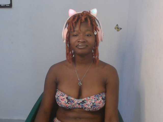 Sweet-fariha live cam on BongaCams
