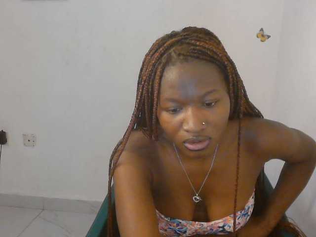 Sweet-fariha live cam on BongaCams