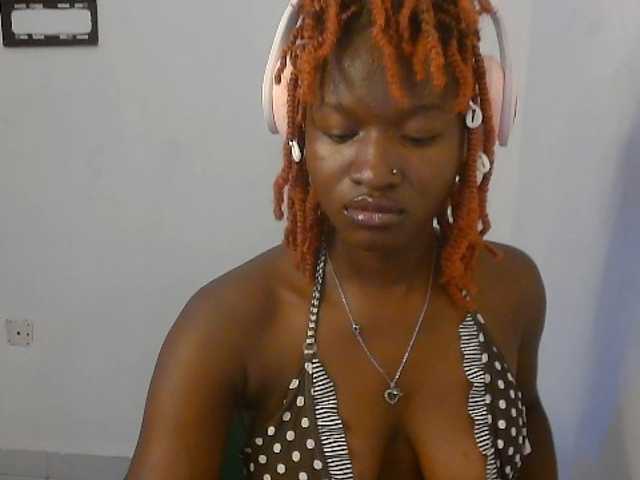 Sweet-fariha live cam on BongaCams