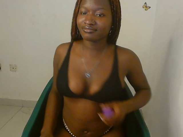 Sweet-fariha live cam on BongaCams