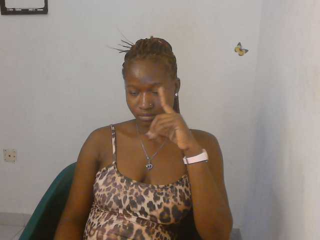 Sweet-fariha live cam on BongaCams