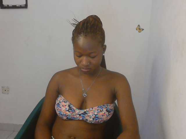 Sweet-fariha live cam on BongaCams