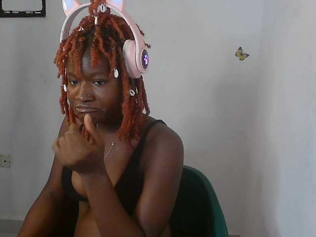 Sweet-fariha live cam on BongaCams