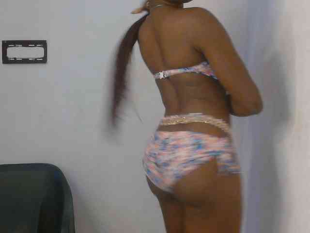Sweet-fariha webcam