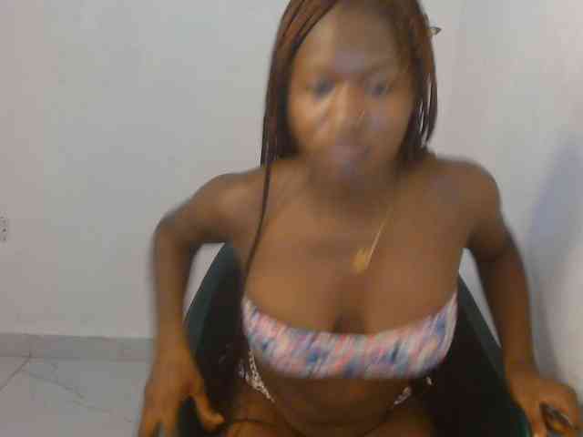 Sweet-fariha webcam