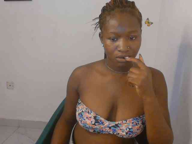 Sweet-fariha webcam