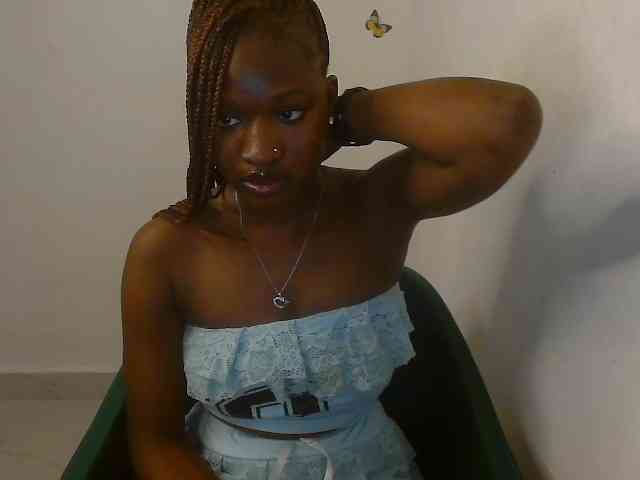Sweet-fariha webcam