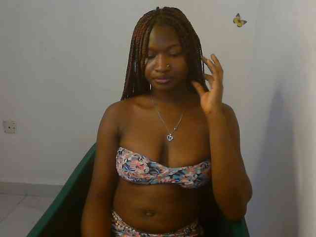 Sweet-fariha webcam