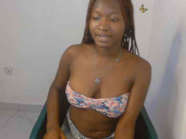 Sweet-fariha webcam