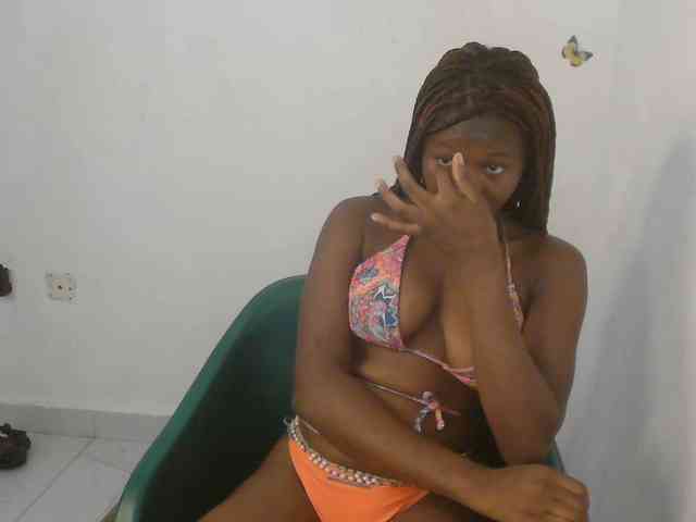 Sweet-fariha webcam