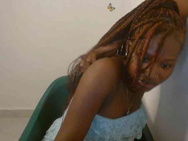 Sweet-fariha webcam