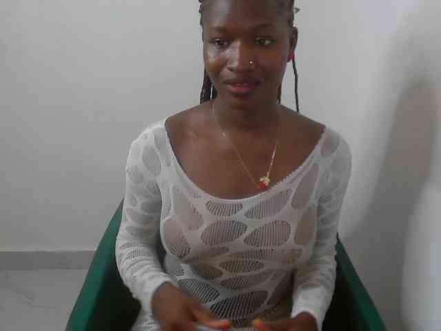 Sweet-fariha webcam